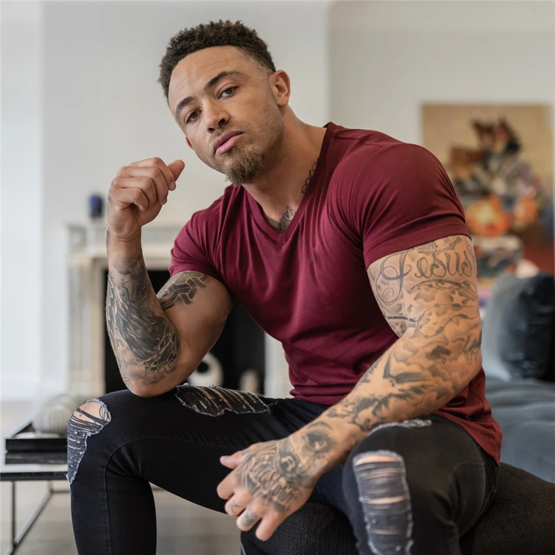 Einfarbige Herren-T-Shirts mit V-Ausschnitt und kurzen Ärmeln, für Fitnessstudio, Fitness, Bodybuilding, Sommer, Baumwolle, atmungsaktiv, Workout, Muskelkleidung