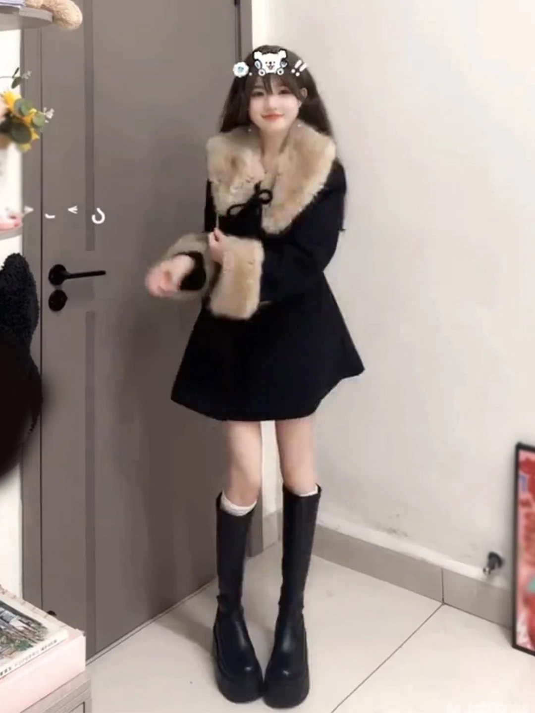 

Корейское короткое свободное женское шерстяное пальто черного цвета, зима 2025, новинка, модное, для повседневной носки, из полиэфирного волокна