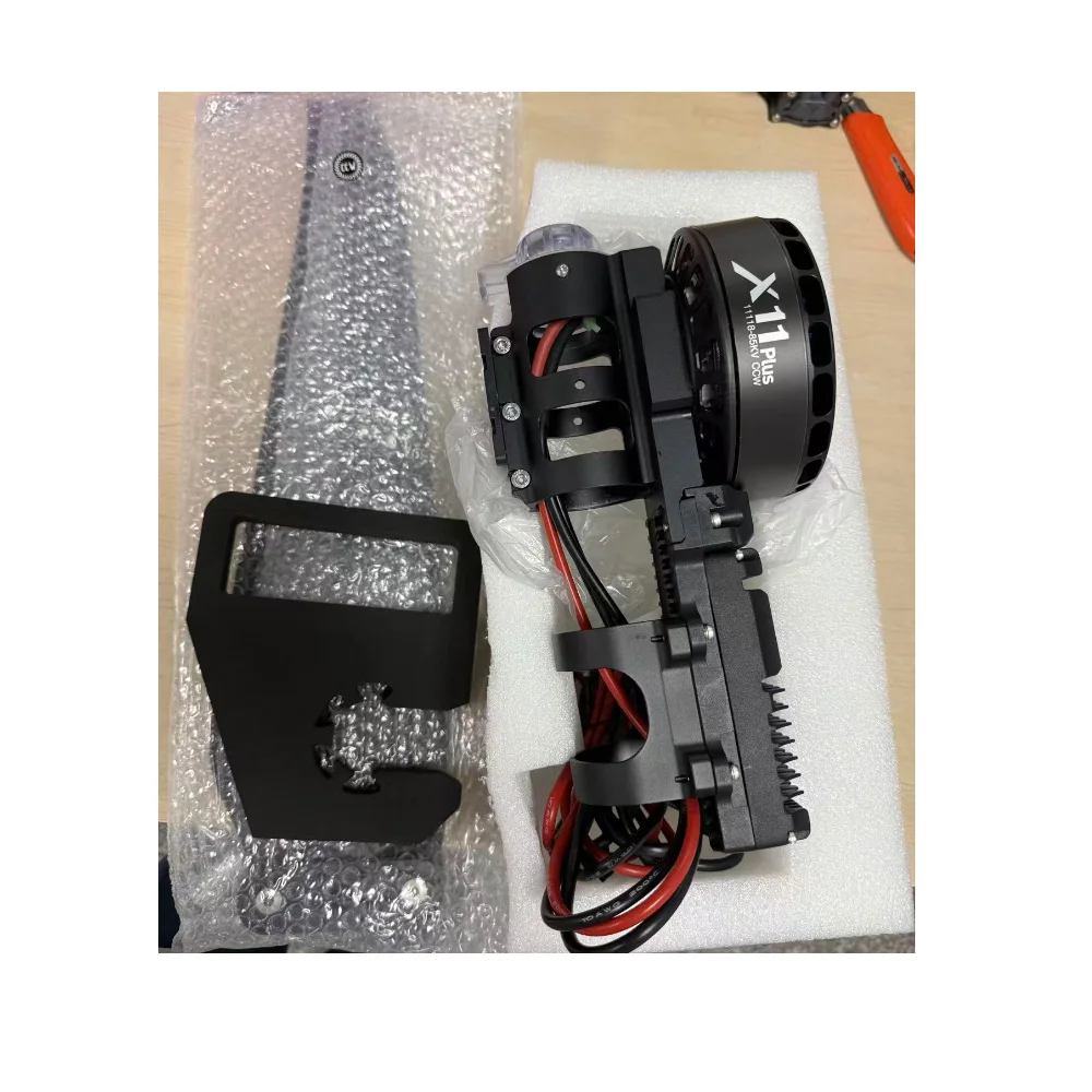 

NEW Original Hobbywing X11 PLUS Power System 4314 propeller 12-14S Motor Maximum Load 36kg for Agricultural Spraying Drone