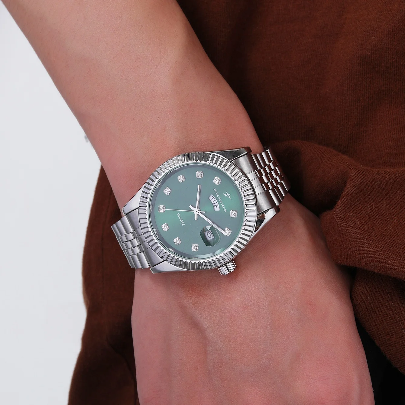 High Quality Men\'s Luxury Quartz Watch Business Student Sport Round Clock Calendar Week Stainless Steel Male Wrist Watch