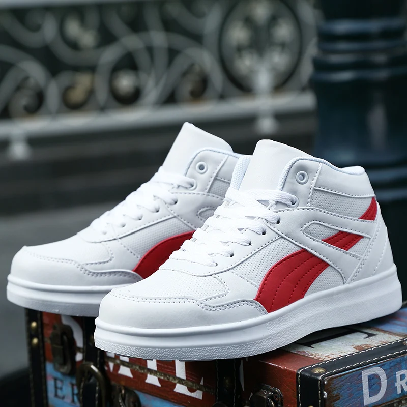 Baskets de skateboard blanches pour hommes, chaussures décontractées, respirantes, montantes et plates, nouvelle collection 2023