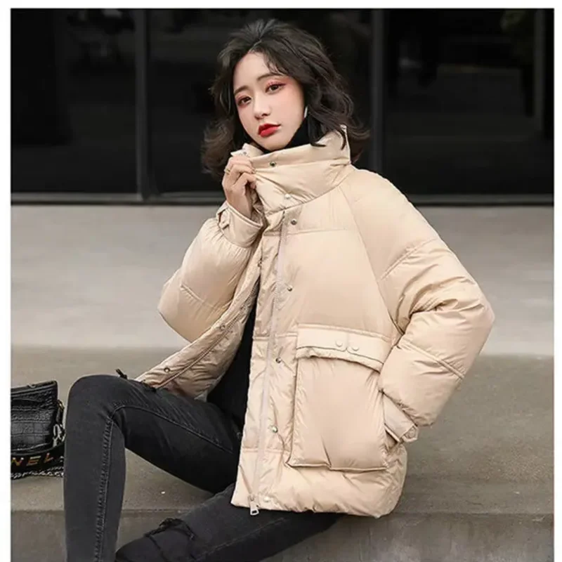 Abrigo de invierno coreano para mujer, chaquetas cortas de cuello alto, abrigos cálidos gruesos, chaquetas de viaje sueltas informales para mujer