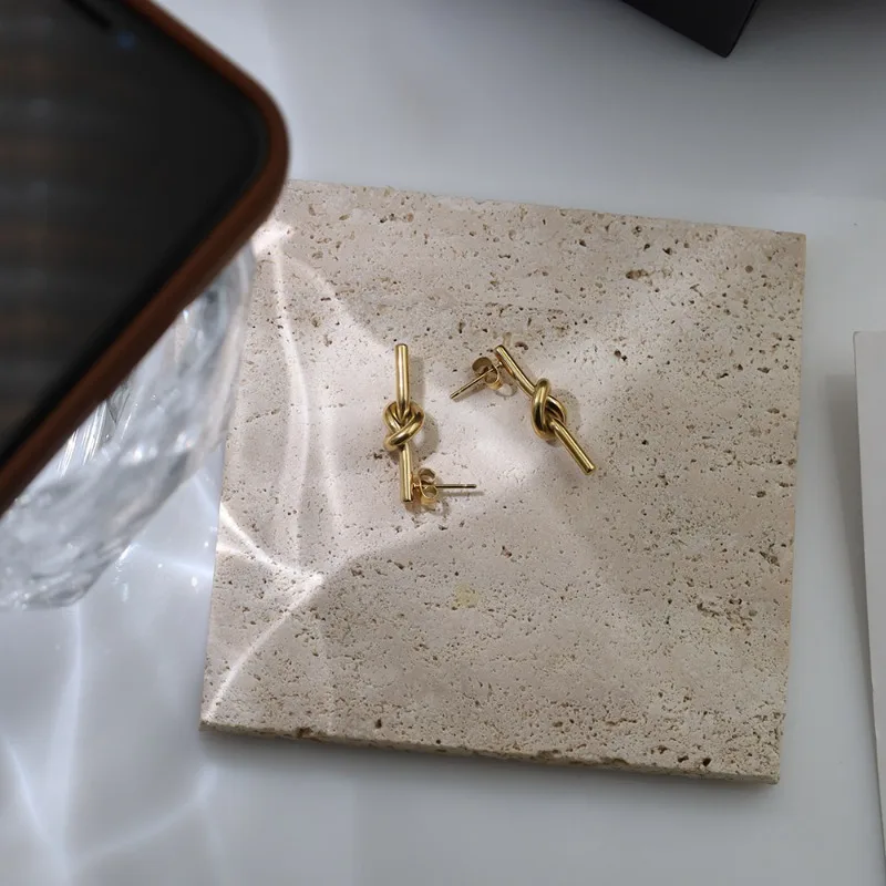 Hot-Selling Ins Win…