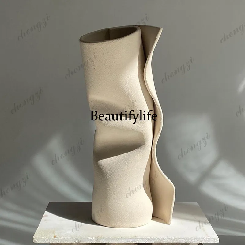 Modern minimalist art irregular-shaped ceramic vases, niche medieval style French hydroponic decoration