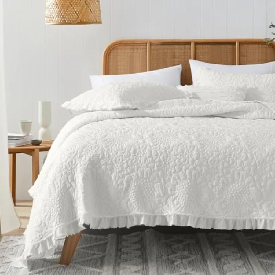 

Cream White Ruffled Quilt Queen Size Stone-Washed Microfiber Lightweight Crinkled Farmhouse Shabby Chic Bedding Set 3 Pieces Re