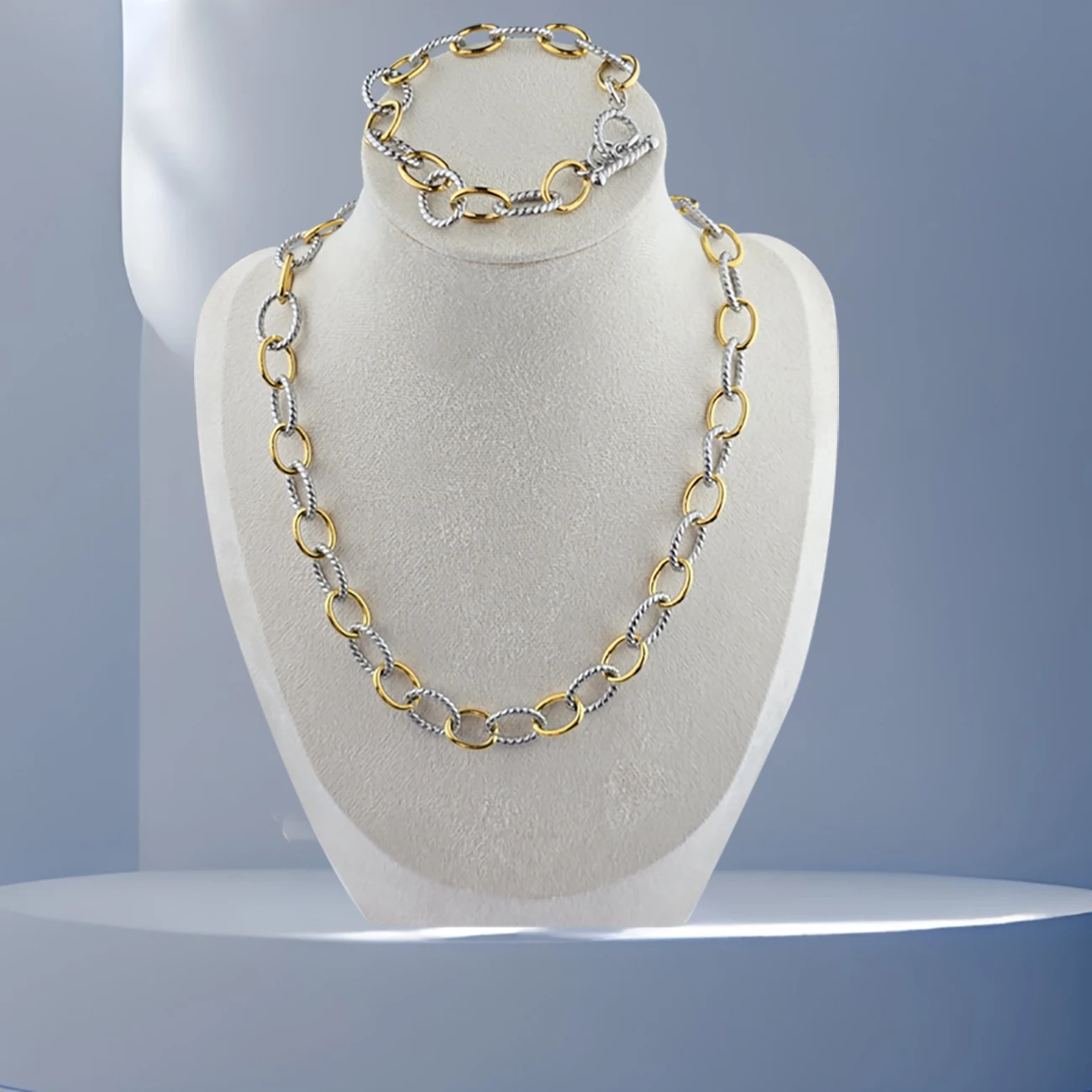 

Stainless Steel Women's Set of Two Necklace Bracelet Suitable for Women's Daily Wear Set Jewelry Gift