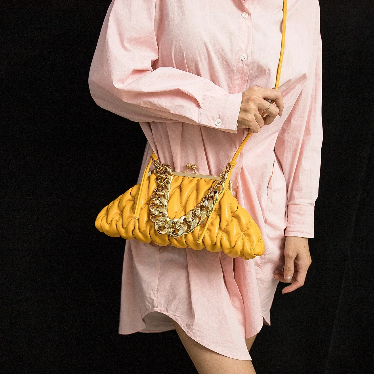 

Lady Bag Golden Chain Handbag for Women Leather Coin Bags Women Purse Orange Women Golden Chain Armbag on Sale
