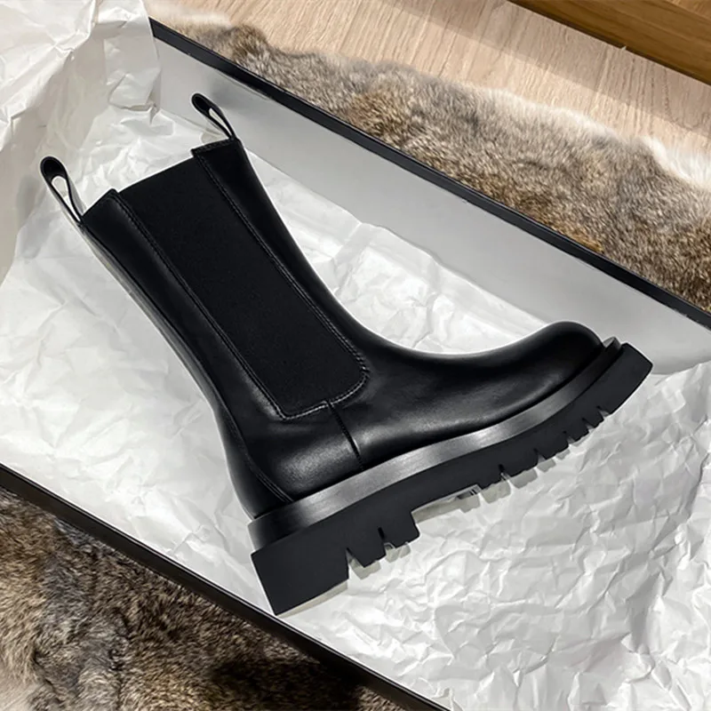 2023 New Chelsea Boots Women Genuine Leather Luxury Design Chunky Platform Boots Non-slip Thick Bottom Mid-calf Boots for Women