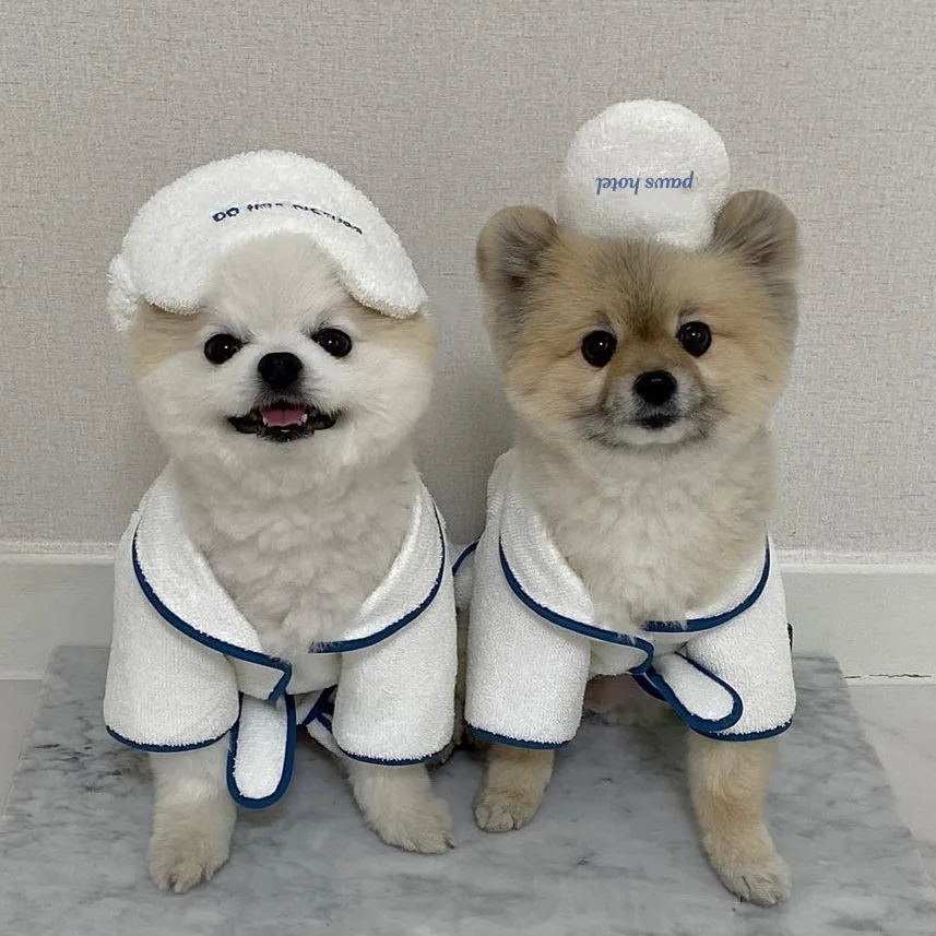 Hotel Style Pet Bath Towel Bathrobe Photo Props Pajamas Cat Cute Pajamas Dog Pet Bichon Teddy Kawaii Clothes Pet Toys