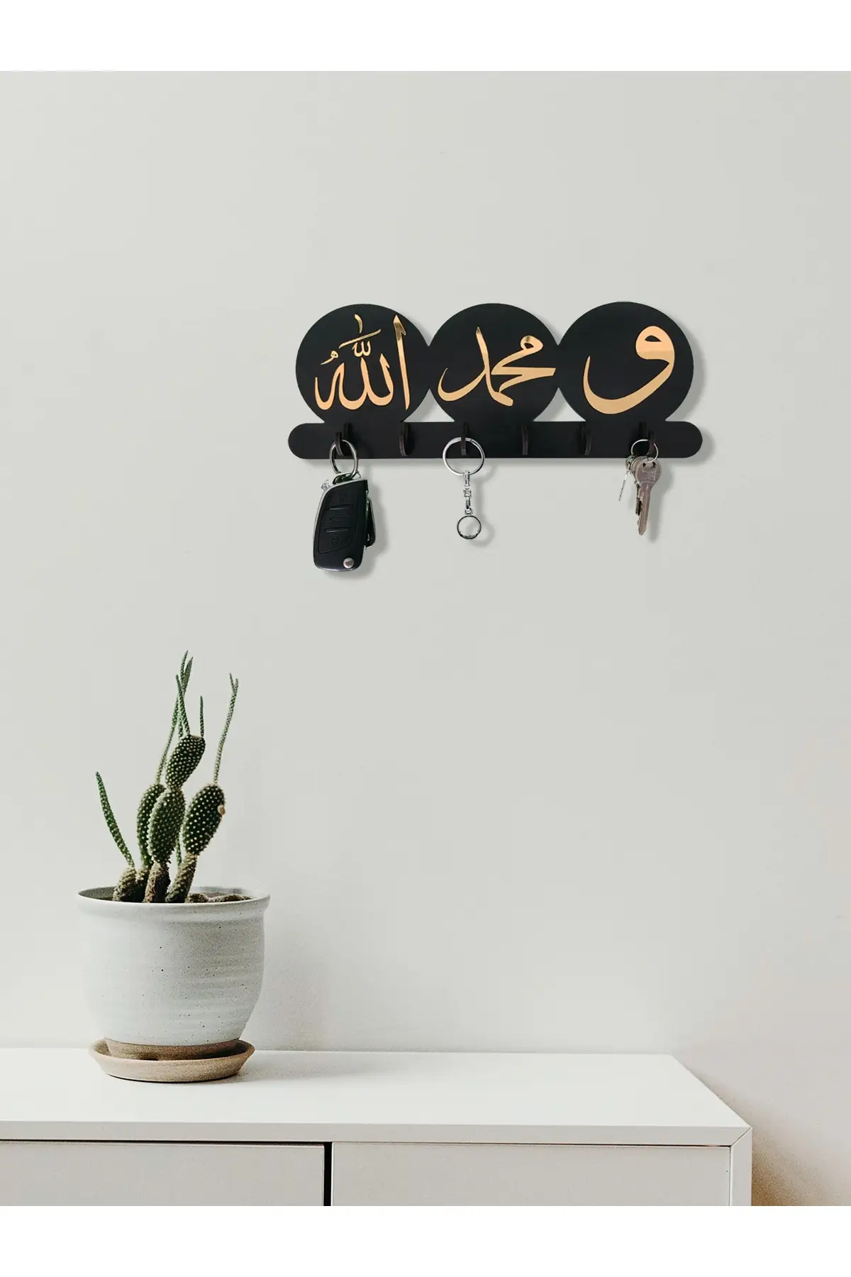 

DOLBOVI decorative key hanger keychain with hanger mirrored plexi written Allah muhammad Vav religious keychain