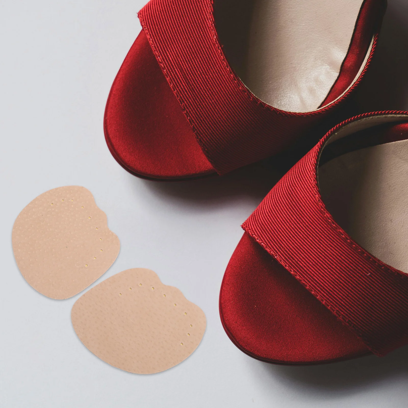 

4Pairs Breathable Adhesive Forefoot Pads Non-Slip High Heel Comfort Pads Soft Invisible Ball of Foot Cushions for Women