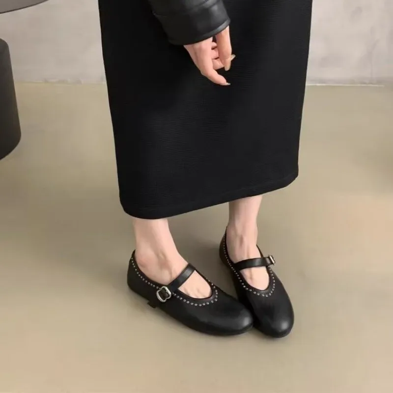 Classic Round Toe Mary Jane Shoes 2024 New Fashion Shallow Mouth Women's Flat Shoes Soft and Comfortable Ladies Ballet Shoes