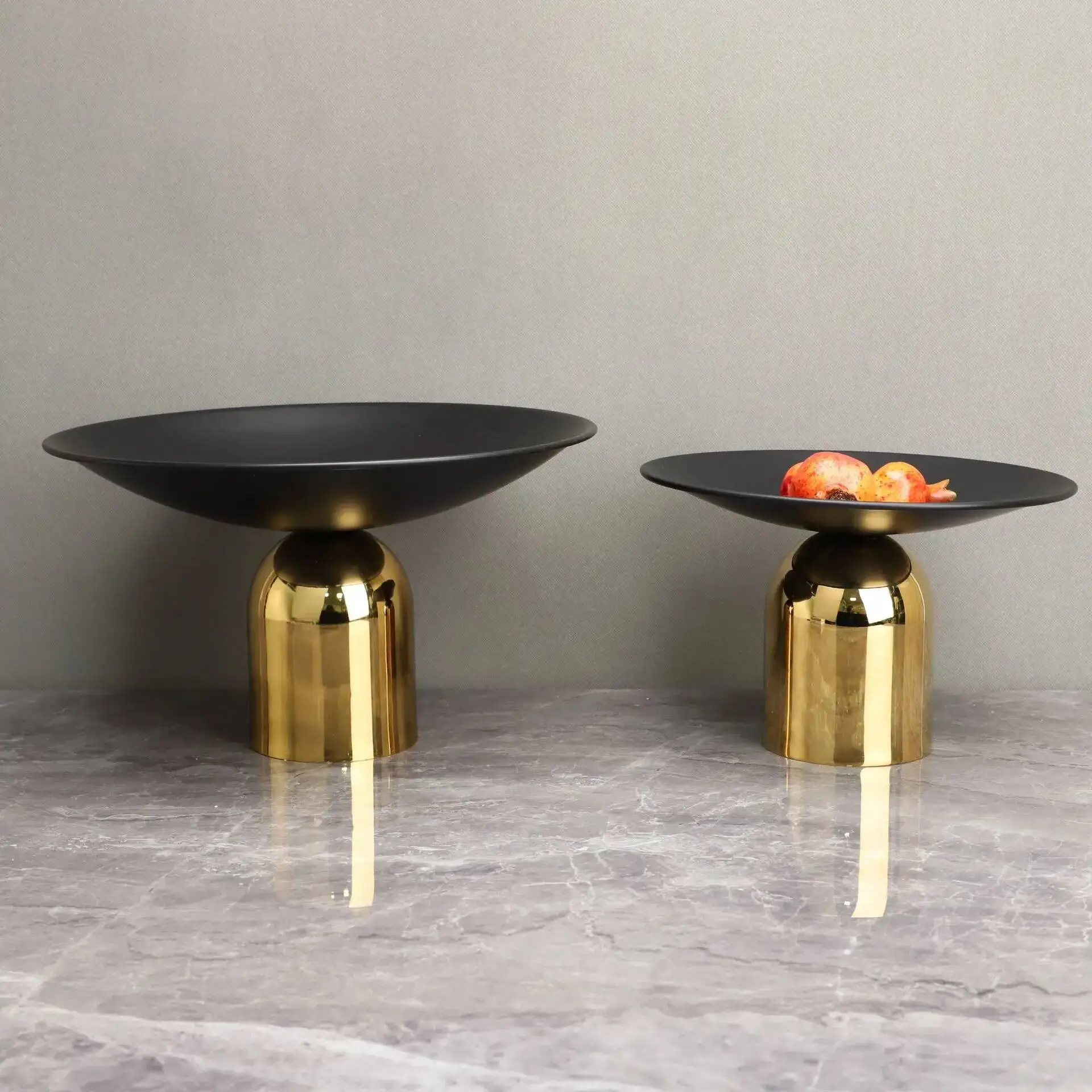 Golden Tray Desktop Storage Container Metal Mushroom Fruit Plate Tabletop Decorative Figurines Home Decoration Accessories