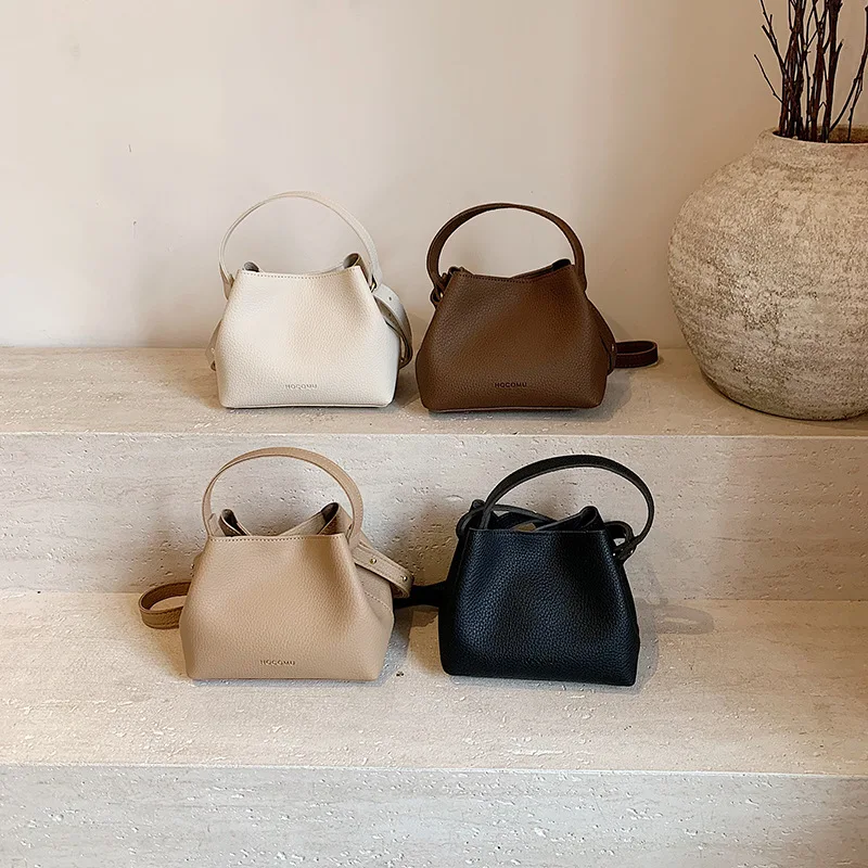 

Elegant Shoulder Bag 2025 New for Women, Luxury Soft Touch Crossbody Purse, Fashionable Cloud-like Bucket for All Occasions