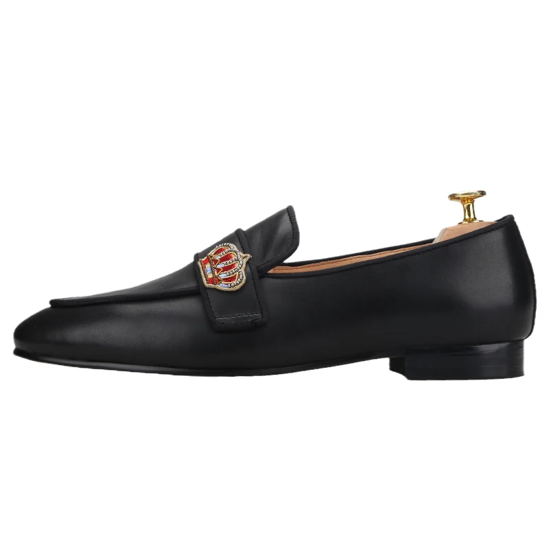 Piergitar Black Calfskin Men Loafers With Handmade Royal Crown Patches Genuine Leather Classic Style Smoking Slippers For Party