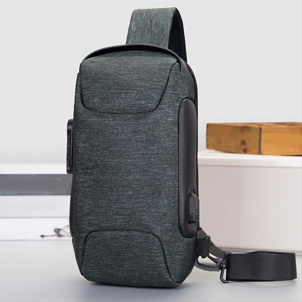 【Home-Accessories】Waterproof USB Charging Crossbody Bag with Lock, Portable Chest Pouch Backpack Green