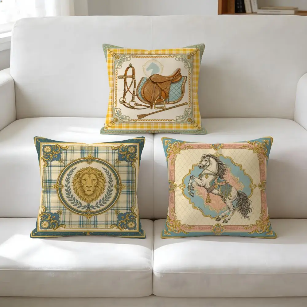 Luxury Vintage Horse Lion Cushion Cover Double-Sided Plush Sofa Cushion Covers Organic Breathable Invisible Zipper