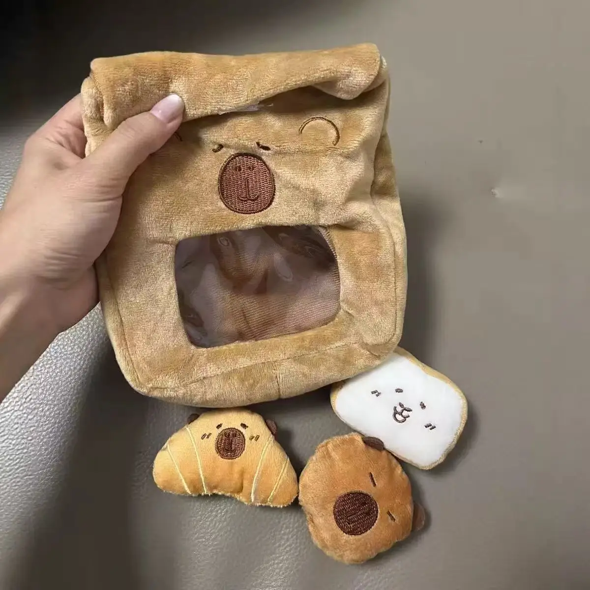 Bolsa de Peluche con Forma de Capibara, Adorable Muñeco de Peluche de Capibara, Bolsa de Aperitivos, Juguetes de Peluche Creativos, Bolsa de Pudín Kawaii, Regalos para Niños