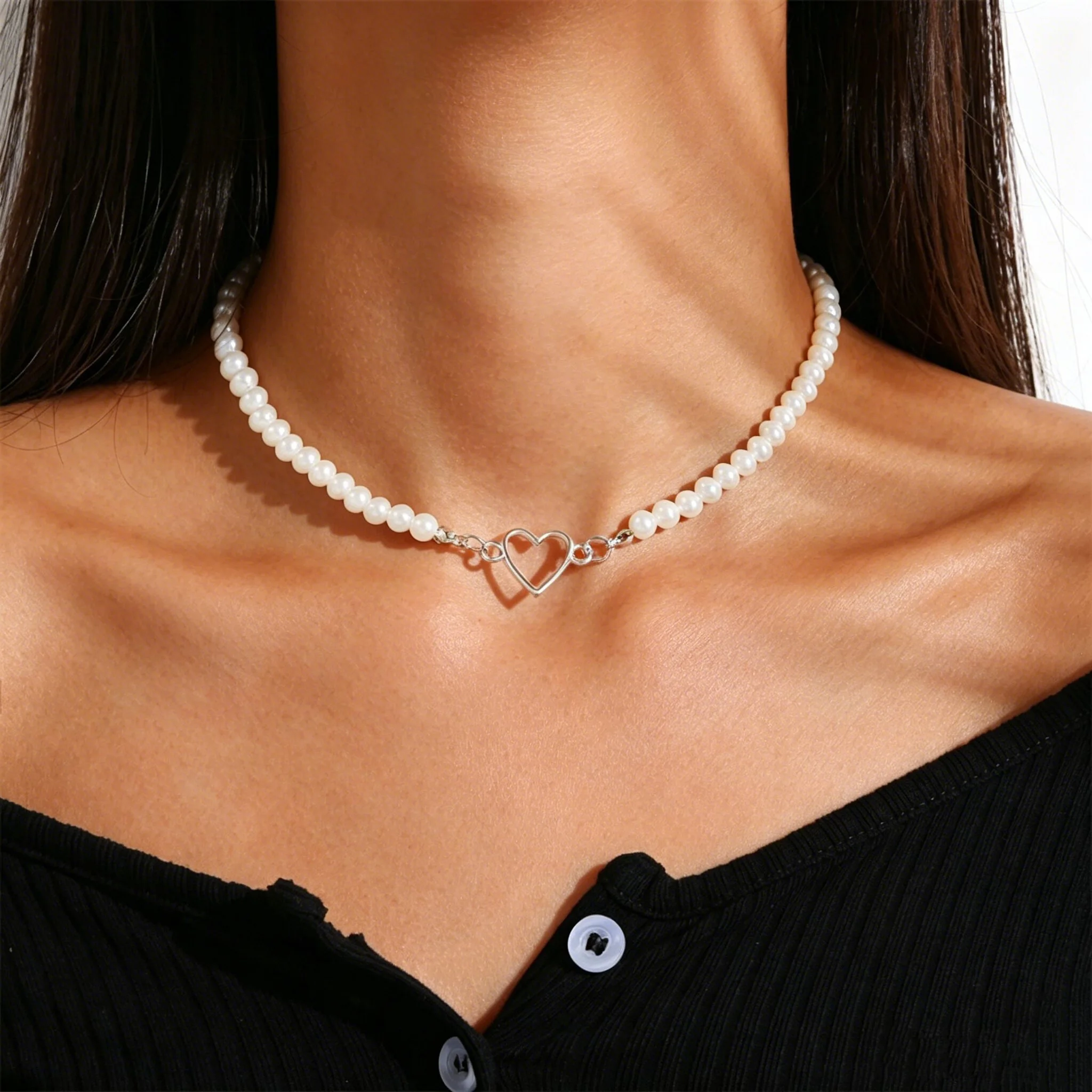 Imitation Pearl Trendy Love Heart Choker Necklace Female Personality Party Fashion Clavicle Collier Colar Perlas Collar Gift