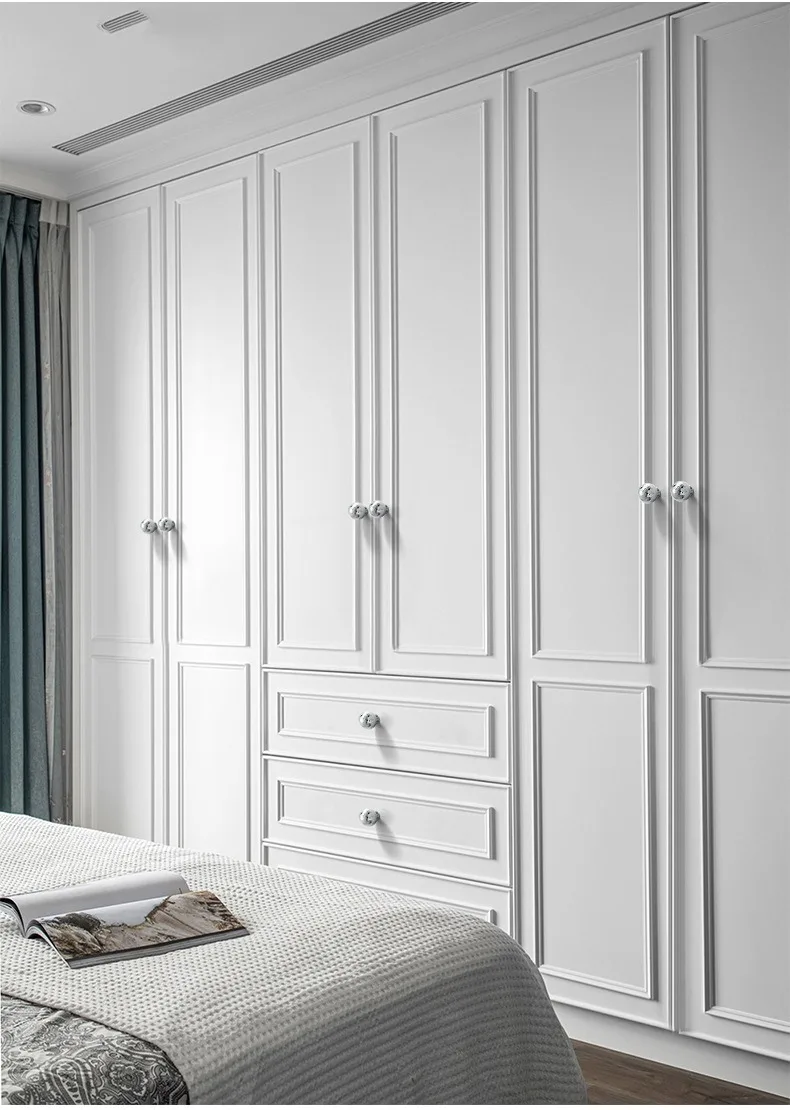 Glänzende Chrom-/Messinggriffe für Schränke, lange Türgriffe, Möbelgriffe, Schrankgriffe, Schubladengriffe mit handgehämmertem Finish. – Detail 8