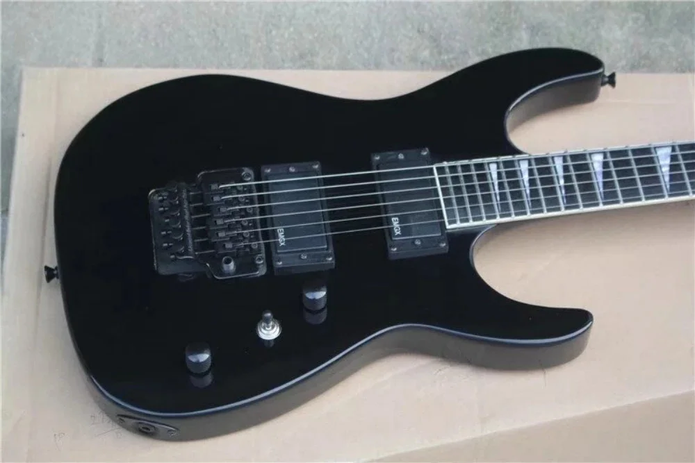 6 Strings Electric Guitar with Rosewood Fingerboard,Black Hardware,Provide customized services