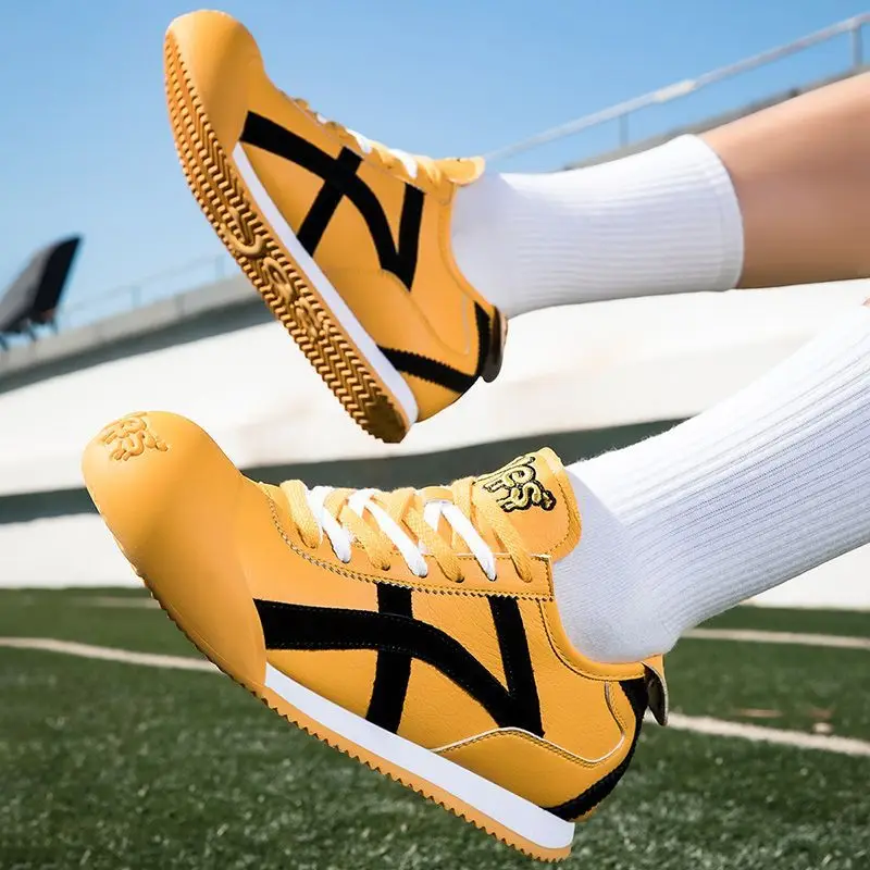 2026 New Trend Sneaker Man Shoe Mesh Breathable Trail Running Shoes Men Wearable Jogging Sneakers For Men Wide Walking Shoes Men view 6