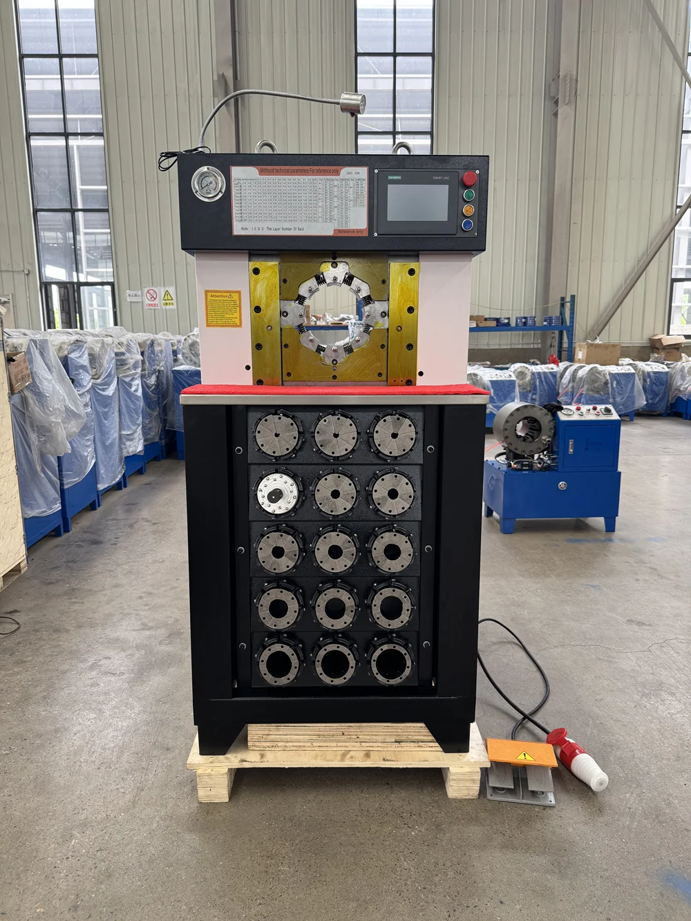 Smart Control Hydraulic Hose Crimping Machine Gear Pump Motor High Precision Easy Operation Automatic Seizure 1/4''-3''
