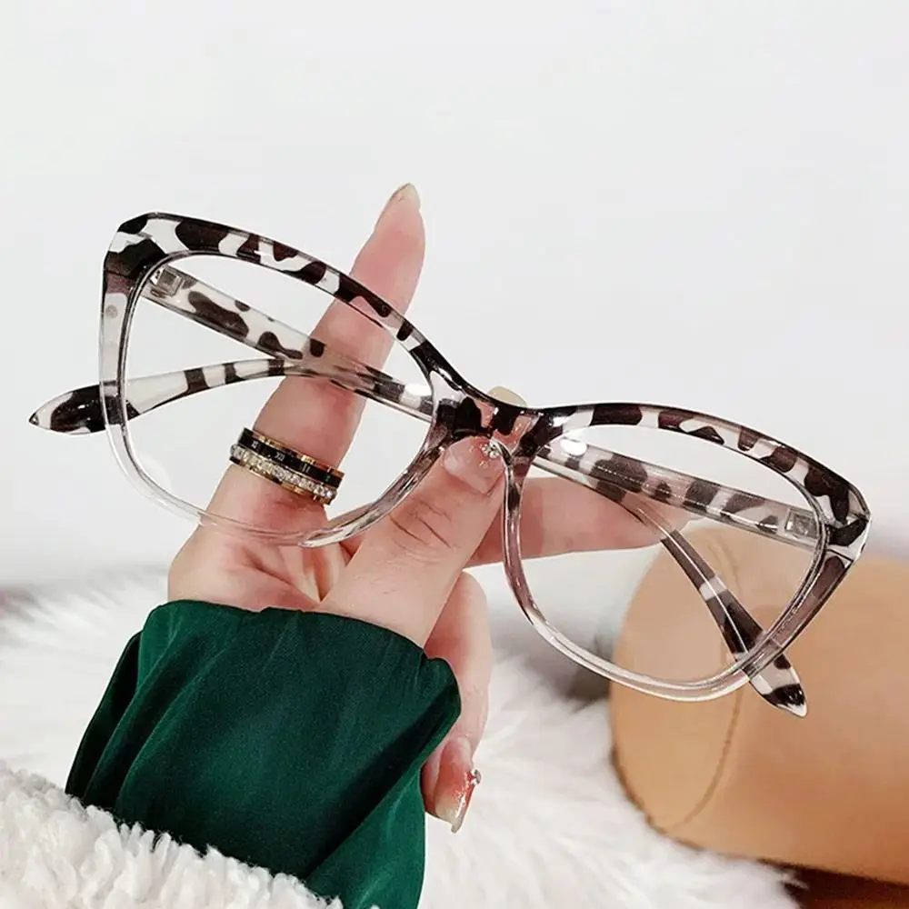 Fashion Anti Blue Light Blocking Glasses Frame Women Luxury Designer Eyeglasses Ladies Optical Frame