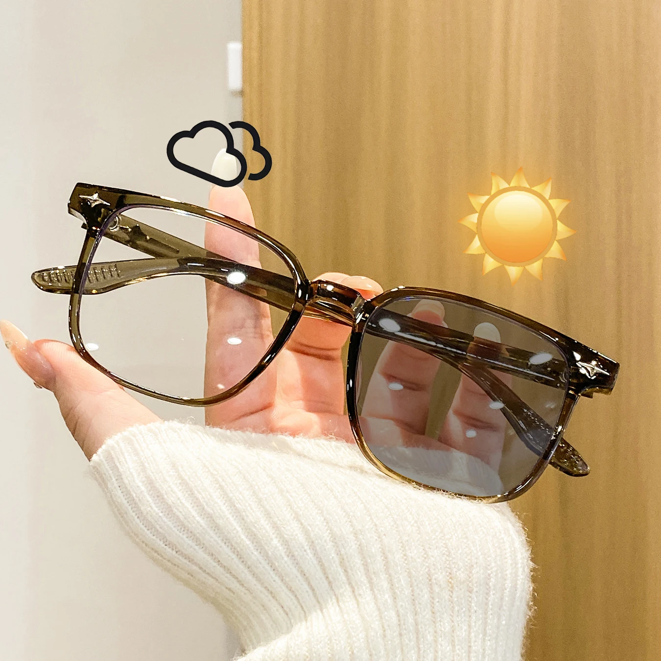1 Pair of Women's Large Square Full-Frame Photochromic Glasses, Soft and Translucent, Artistic and Versatile, Fashionable Women's Glasses, Suitable for Leisurely Shopping, Short Trips, and Dates
