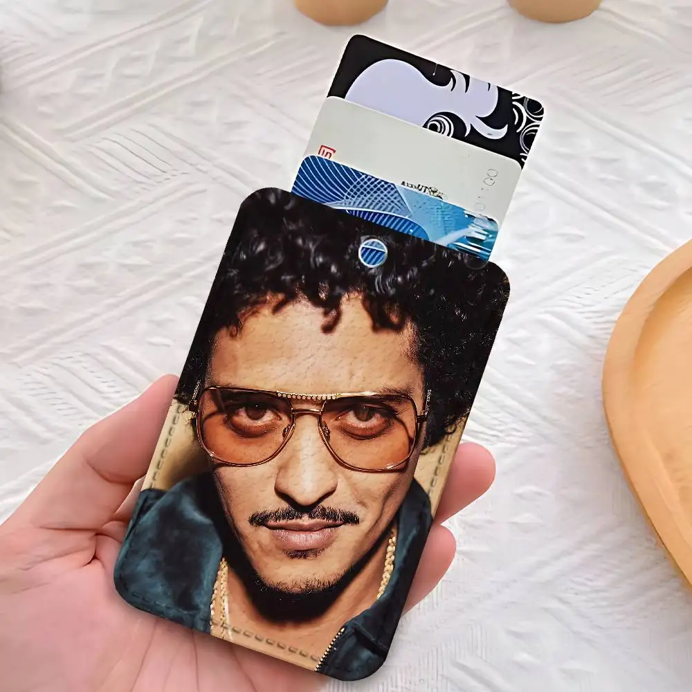 Tarjetero de Cuero PU Premium B-Brunos M-Mars Singer para Uso Diario, con Mosquetón Metálico y Diseño Personalizable