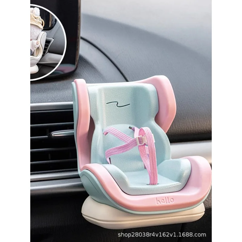 Dla Labubu Samochodowe Siedzenie Montowane na Pojazd Wykończenie Samochodu Fotelik Bezpieczeństwa Figurki Winylowe Pluszowe Elementy Dekoracyjne Akcesoria Zabawki Modny Prezent
