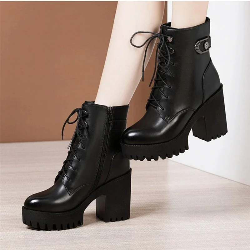 New Autumn/winter Fashion Thick Soled Knight Boots Round Head Sneakers Soft Cowhide Thick Heel Boots Big Size Women\'s Boots