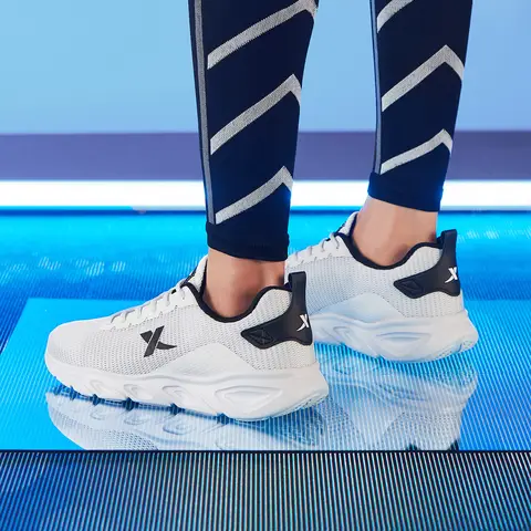 10 best sales xtep-skor - №6