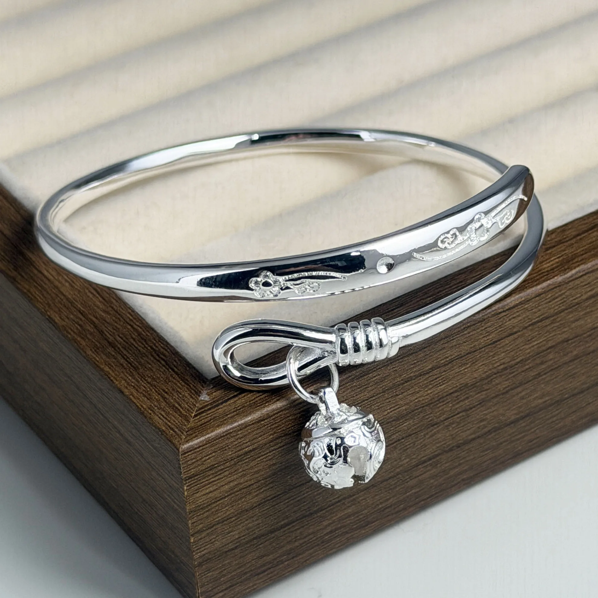 100% Solid 925 Sterling Silver Metal Bracelet for Women Vintage Handmade Simple Retro Tassel Ball Bracelet Birthday Gift Party