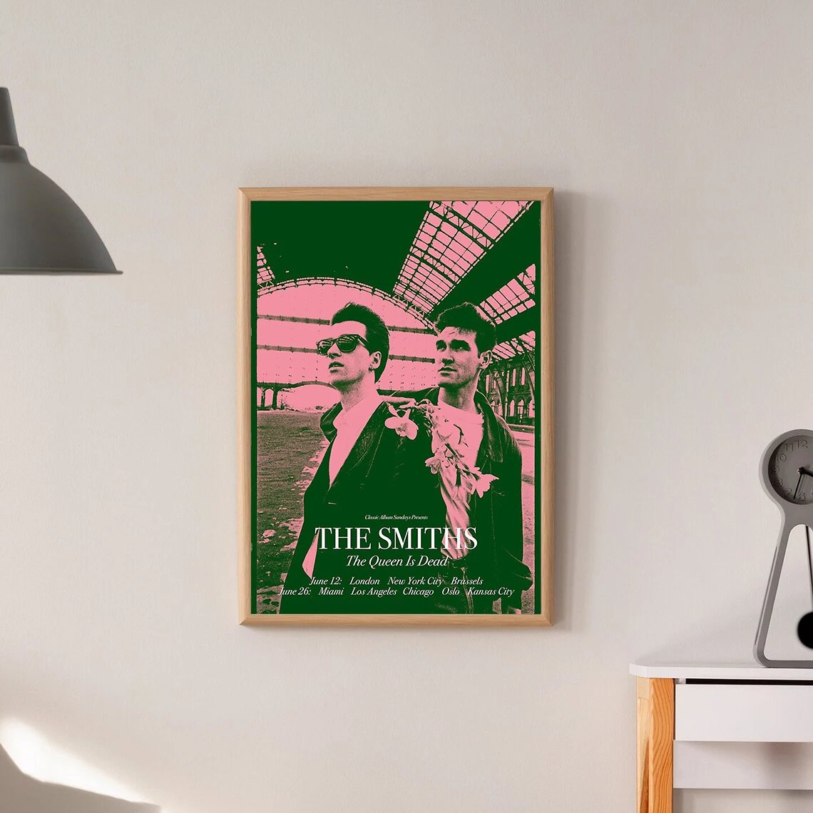 Rock Band The Smiths The Queen Is Dead Retro Hot Music Cover Poster Canvas Painting Wall Art Pictures Home Dorm Decor Gift