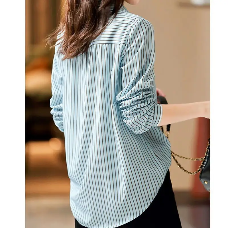 Blue Striped Kitten Embroidery Women\'s Shirt Spring Autumn New Korean Version Long Sleeved Loose Casual Chic Top for Women