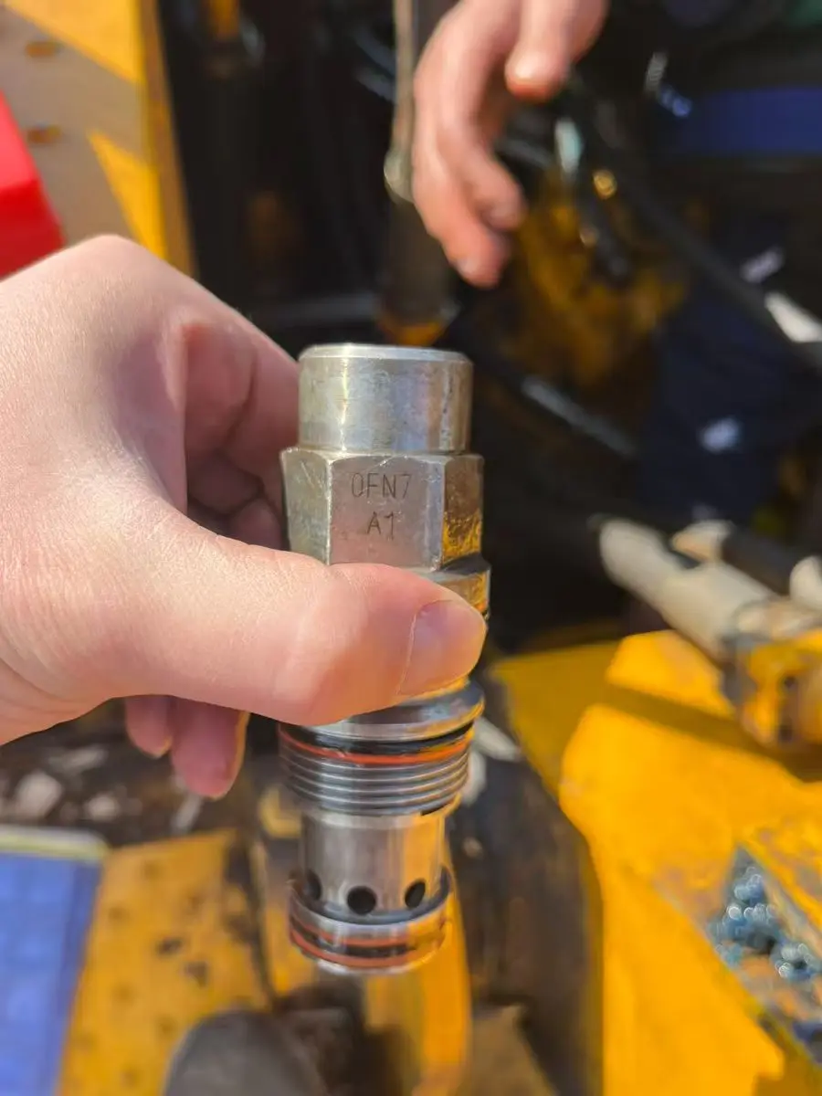 Industrial Fluid Power Replacement Component DKHC‑XHN Screw‑in Hydraulic Cartridge Control Valve