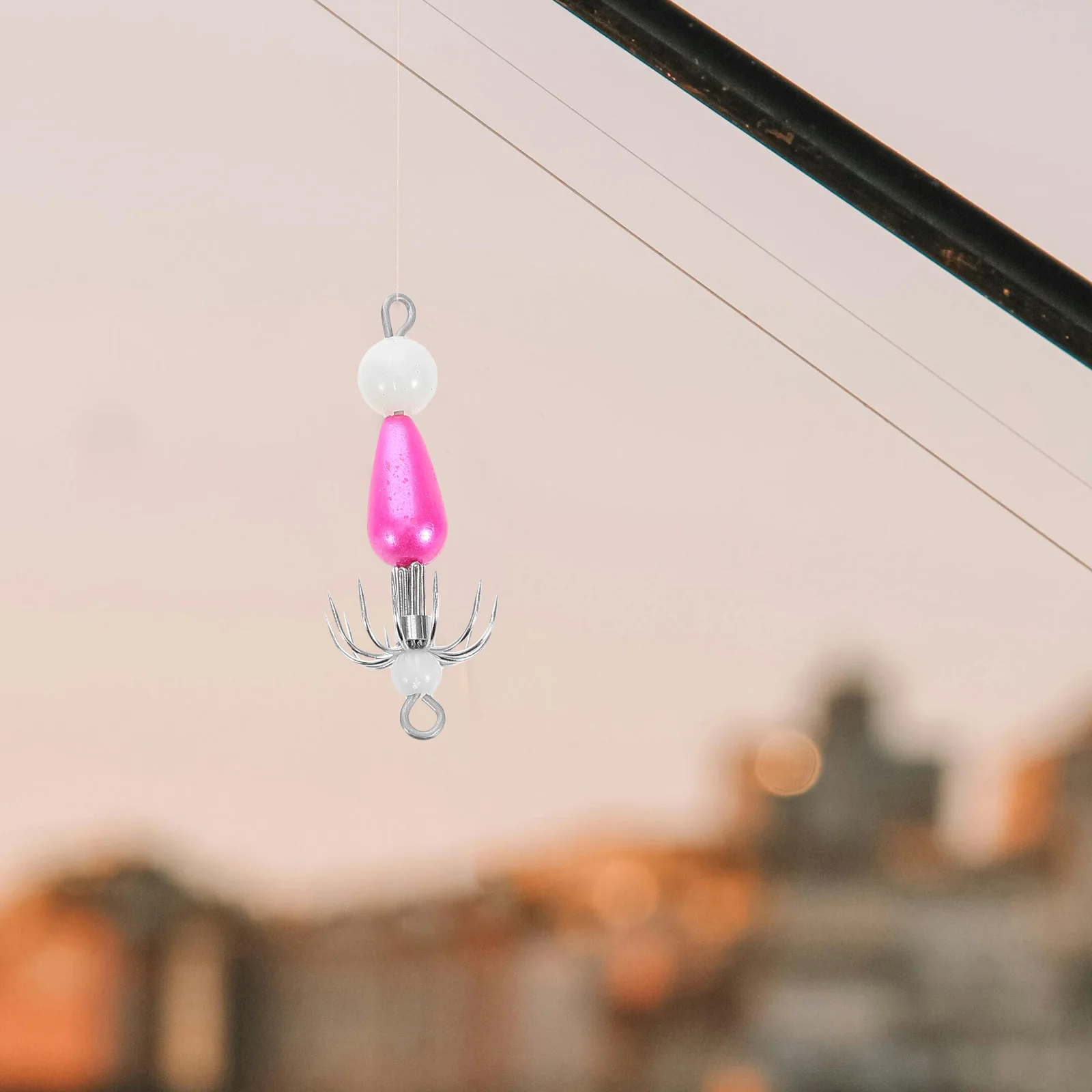 

5pcs Squid Hook Glow Dark Lures Explosion Lamp Bait Fishing Small Ice Hooks Carbon Steel Saltwater Angling Accessory Catfish