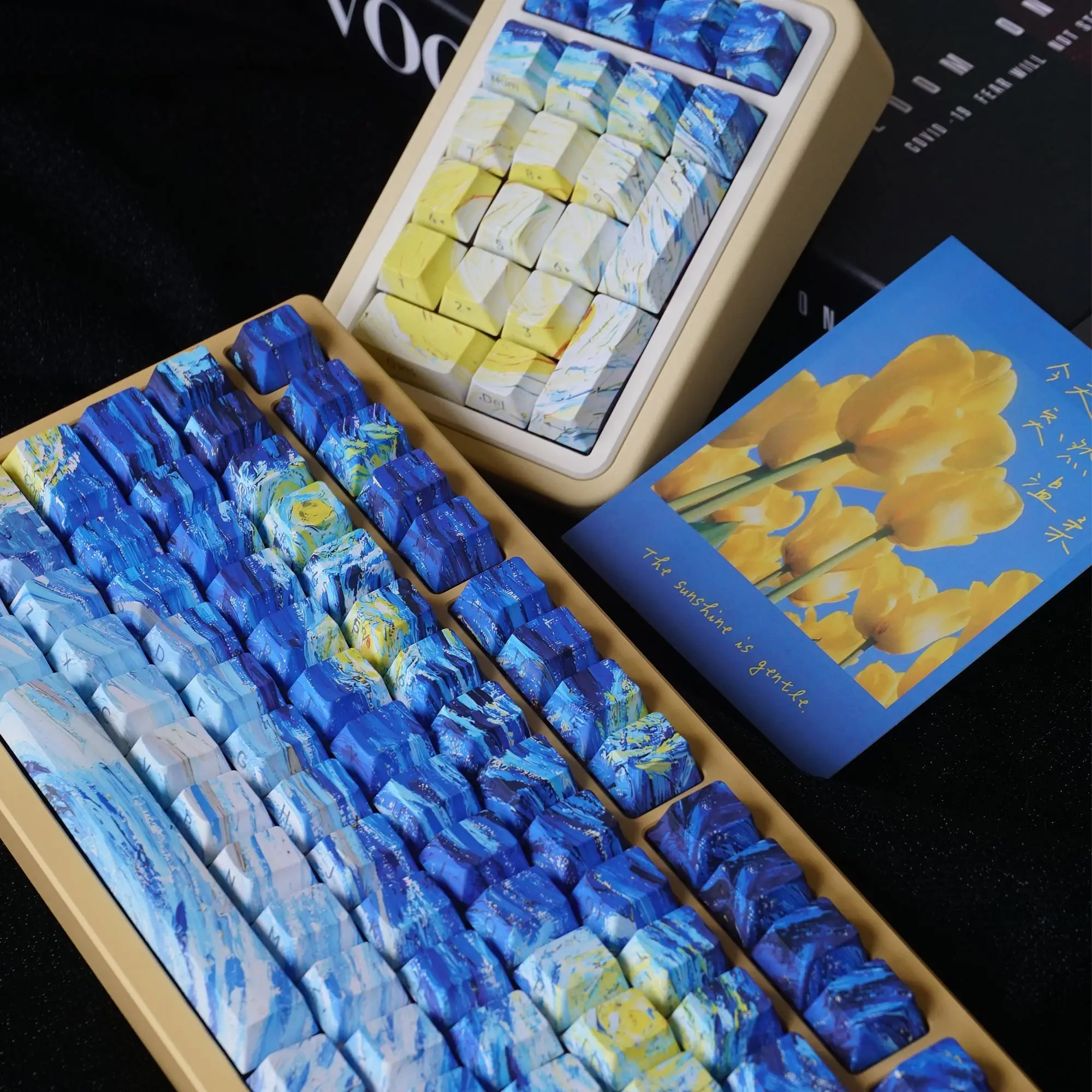 

Starry Night PBT keycap original engraving, side engraving light transmission gift personalized landscape