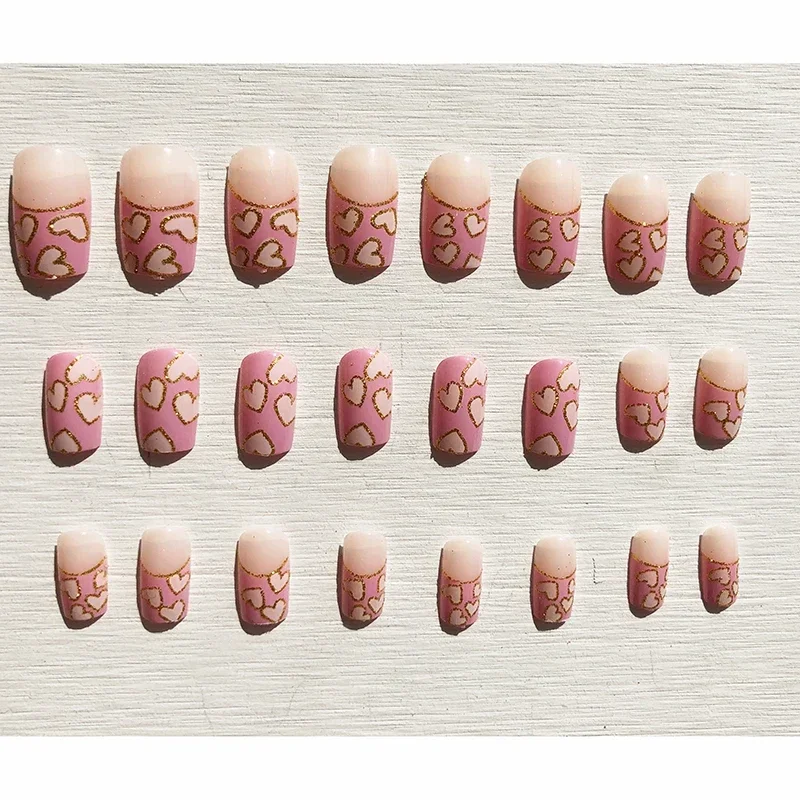 24Pcs Press On Nails Nude pink Sweet Flower Design Short Square Wearable Artificial False Nail Detachable Nail tip