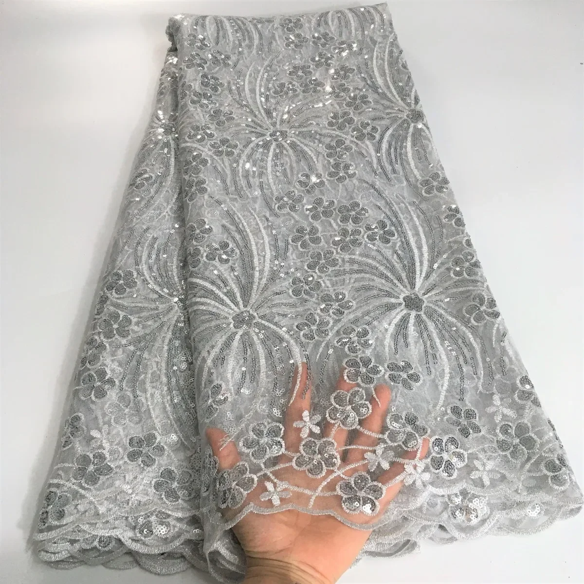 Latest White Silver Sequins Lace Fabric 2023 High Quality French Tulle Lace Fabric For Party African Nigerian Lace Fabric PHX34