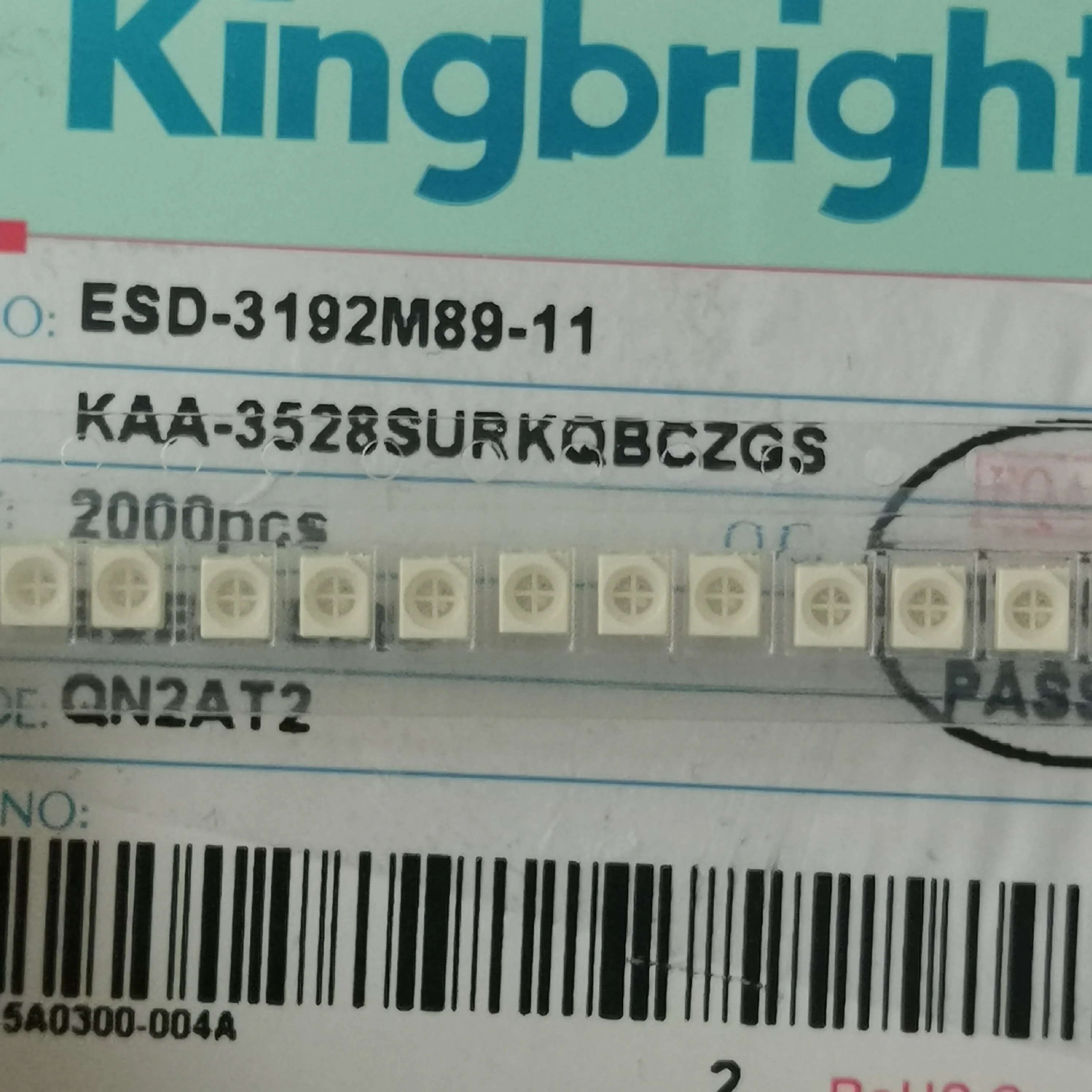 50 قطعة/KAA-3528SURKQBCZGS RGB 3528 الأحمر والأخضر والأزرق أربعة أقدام كامل اللون حبيبات مصباح مستديرة متفاوتة الأحجام