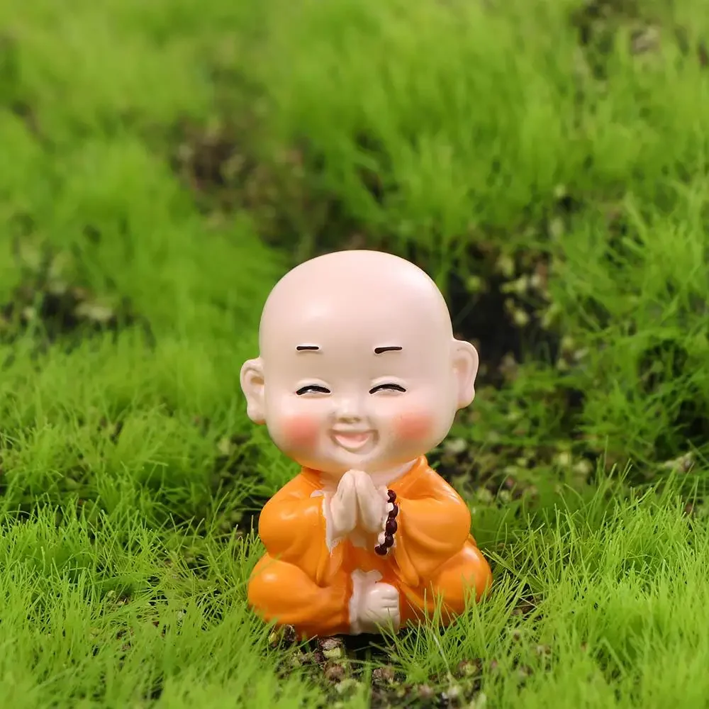 Creative Resin Buddha Ornaments Multiple Styles Small Monk Garden Terrarium Mini Figurine Miniatures Micro Landscape Decor