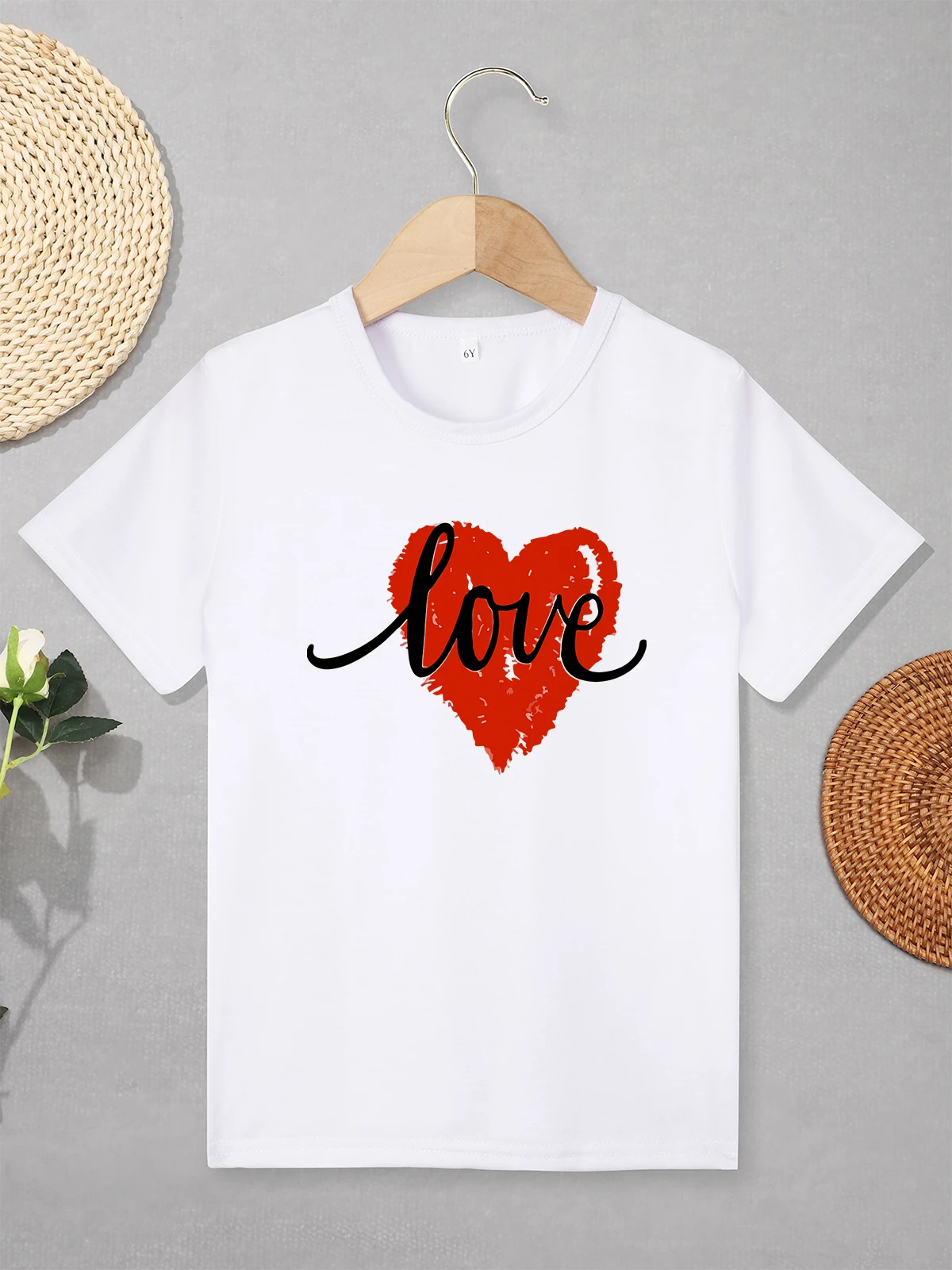 Summer New Versatile Kids T Shirt Beautiful Love Heart Print Cute Toddler Boys and Girls Clothes 2 to 7 Years Fast Delivery