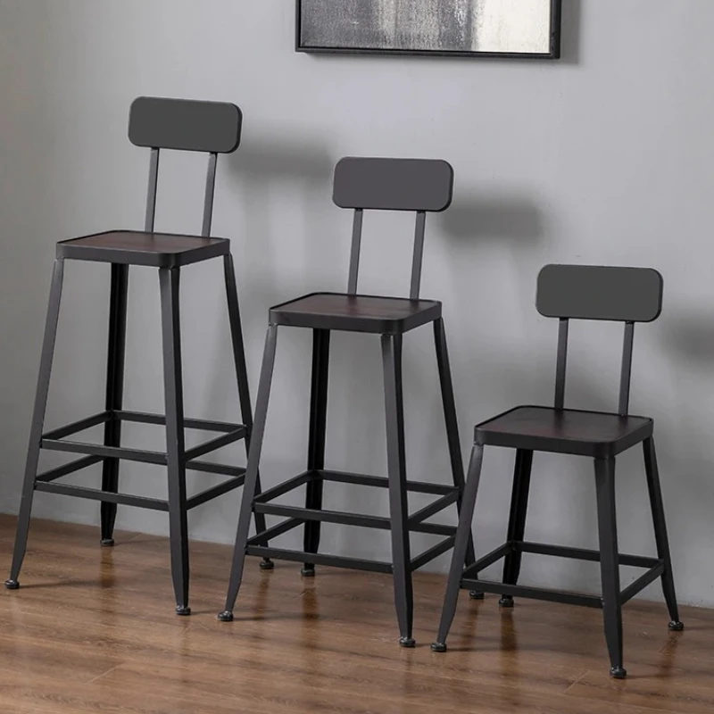 Taburetes de Bar creativos y modernos del norte de Europa, diseño relajante, cómoda silla estética para juegos, muebles de Bar inusuales para adultos