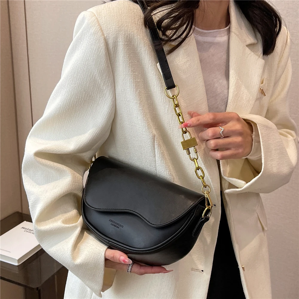 Toptrends Retro Saddle Small Shoulder Corssbody Bags For Women 2023 Trend Luxury Designer PU Leather Ladies Handbags And Purses