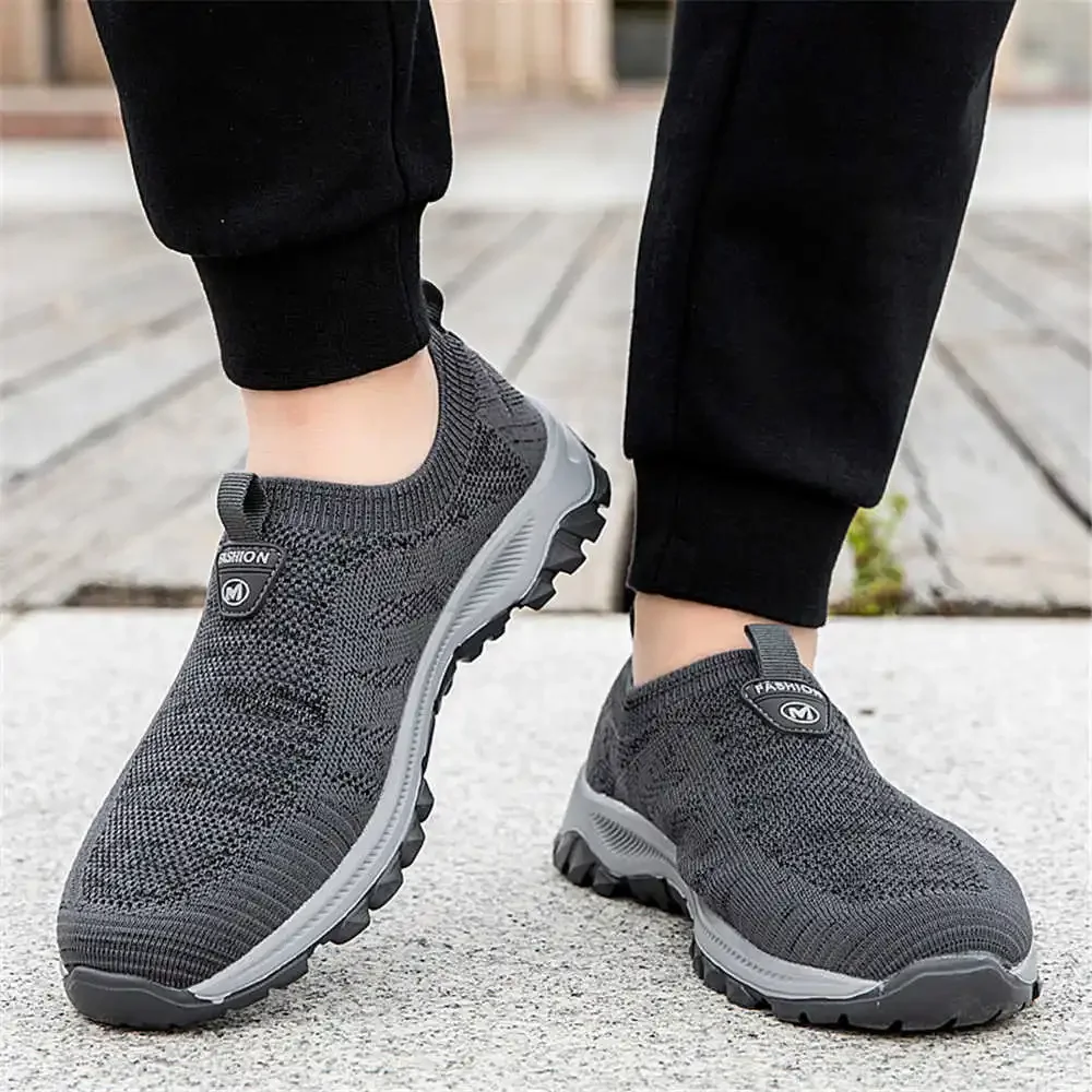 Lato bez koronkowych trampek Zielone białe codzienne buty sportowe do biegania Moda męska Teniss Comfort Najnowsze mokasyny Ternis