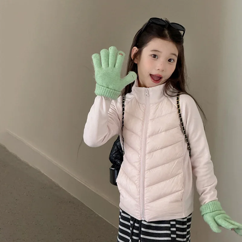 New Children's Clothing with Fluffy White Duck Down, Thermal Storage, Warmth Locking, Korean Children's Spliced Down Jacket