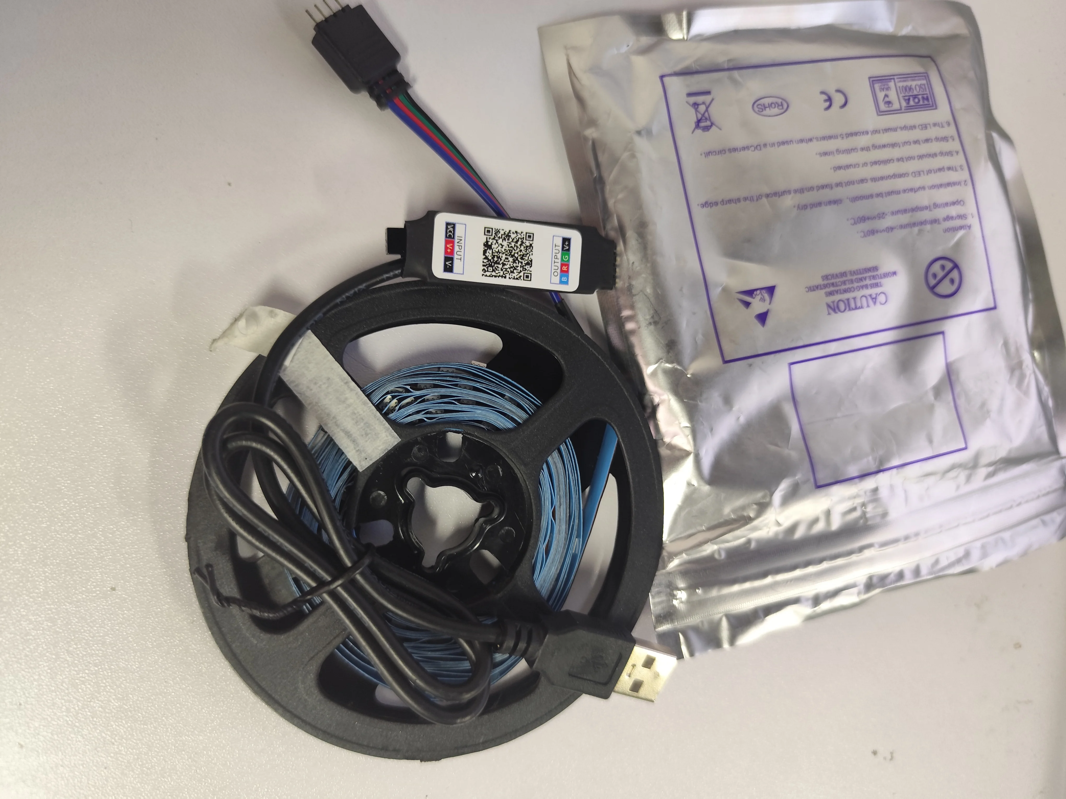 Tira de Luces LED RGB 5050 Flexible con Conexión USB y Control por App (1 m - 5 m) Sbbe117a9e25b44339324ec47ef5e3c5dG