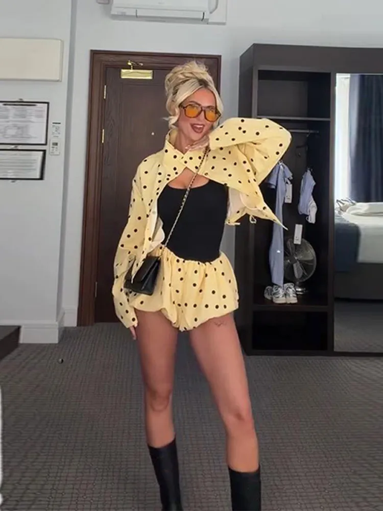 Plissee-Polka-Dot-Mäntel, Ballon-Shorts-Anzüge für Damen, Streetwear mit Stehkragen, Langarm-Crop-Tops mit Schnürung, High-Waist-Shorts, Neue Sets – Detail 16
